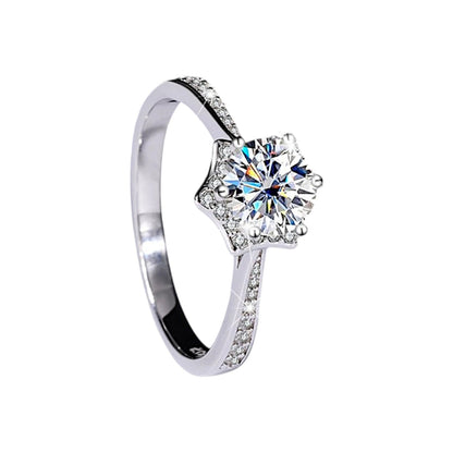 Astralis Geometric Star Hexagonal Moissanite Ring (1 Carat)