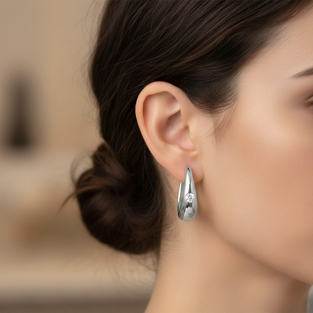Haloise Minimalist Moissanite Stud Earrings (0.12 Carat)