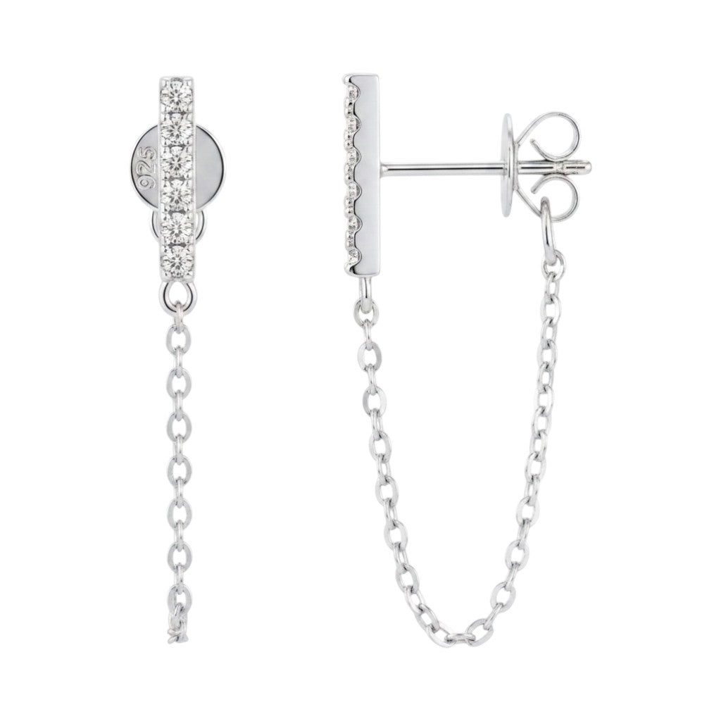 LUMIOR Aura Connected 0.14 karaat moissanite oorbellen in 925 sterling zilver met kettingdetail.