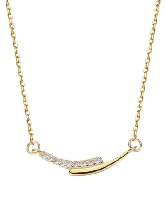 LUMIOR Aura ketting van 925 sterling zilver met minimalistische hanger en glinsterende strass-steentjes.