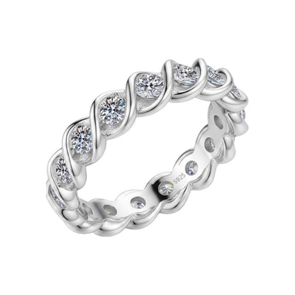 LUMIOR Lumiora™ ring met cluster zetting van moissaniet in 925 sterling zilver met 18K geelgoud plating.