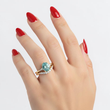 LUMIOR Verdante™ Emerald Green Moissanite gestapelde ringenset met 925 sterling zilver en platina plating.