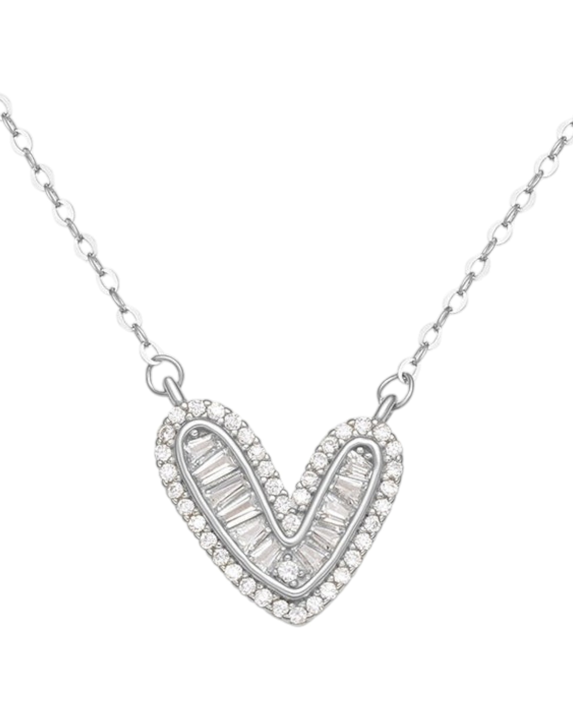 LUMIOR Eternal Heart ketting van 925 sterling zilver met zirkonia stenen en een verfijnde hartvormige hanger.