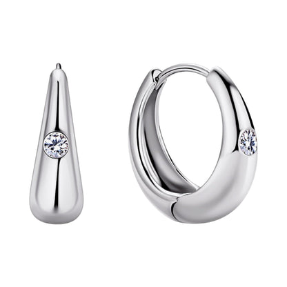 LUMIOR minimalist druppelvormige oorbellen met 0,12 karaat moissaniet in sterling zilver met platina of 18K goud plating.