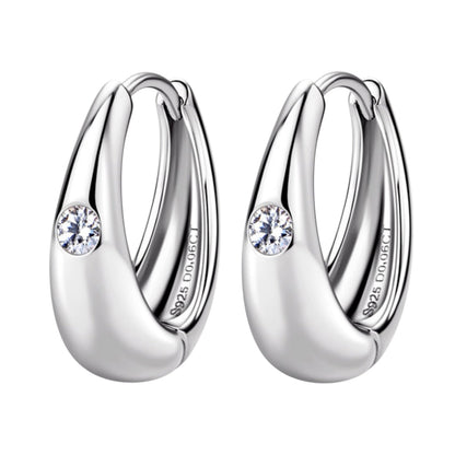 LUMIOR minimalist oorbellen met 0.12 karaat moissaniet in sterling zilver