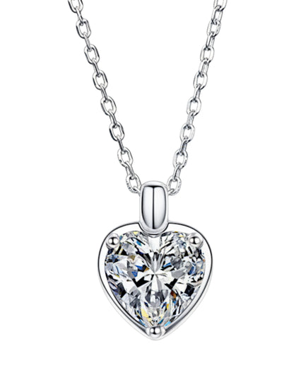 LUMIOR Eternal Heart ketting met 2 karaat moissaniet in 925 sterling zilver met hartvormige hanger.