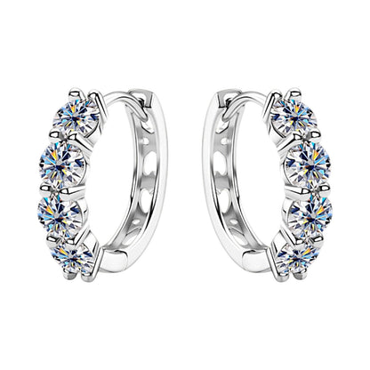 LUMIOR 2.4 karaat moissanite huggie oorbellen in 925 sterling zilver met platina plating