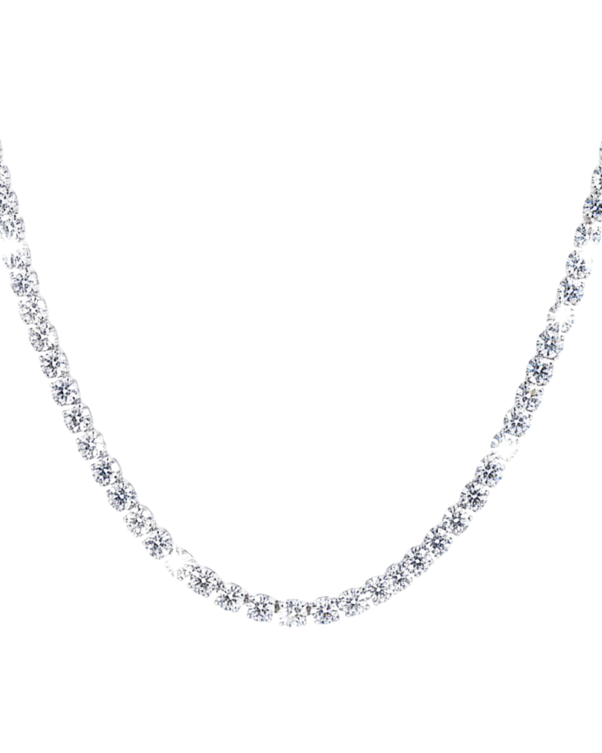 LUMIOR 31.8 karaat moissanite statement ketting in 925 sterling zilver met rhodium plating. 18 inch ketting met 106 stenen.