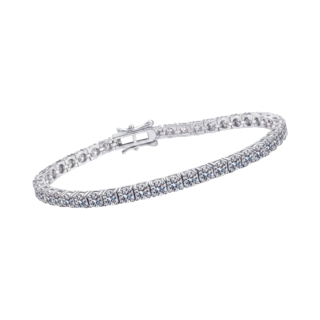 LUMIOR 4.9 karaat moissanite tennisarmband van 925 sterling zilver met rhodium plating en een hoogglans afwerking.