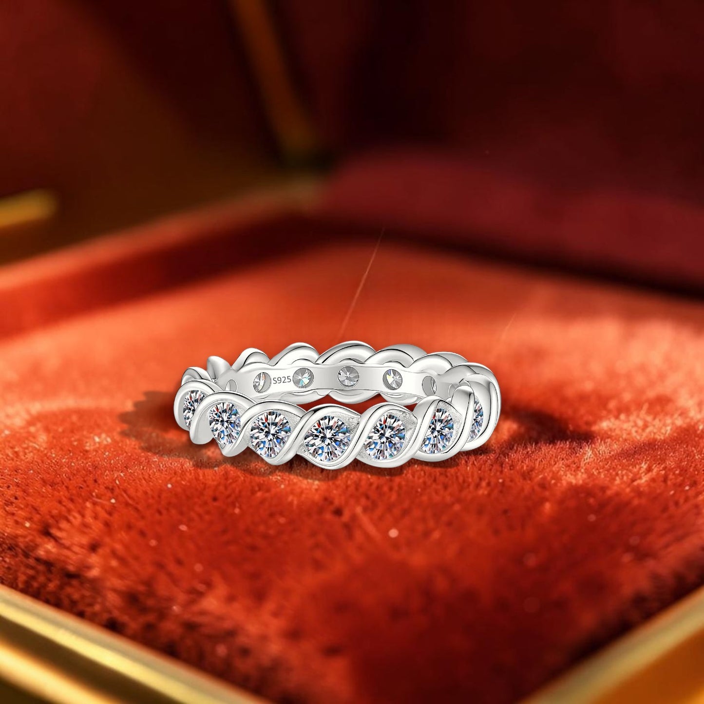 LUMIOR Lumiora™ statement ring in 925 sterling silver with bezel-set moissanite stones in a cluster design.