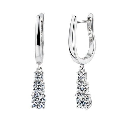 LUMIOR Sterling zilveren oorbellen met 1.8 karaat moissaniet stenen, 3 stenen per oorbel, 1.2" lengte.
