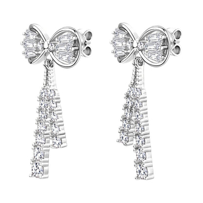 LUMIOR strijklint oorbellen met 1.12 karaat moissaniet en zirkonia accenten in 925 sterling zilver.