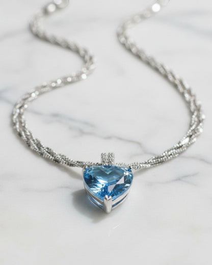 LUMIOR Sterling zilveren ketting met blauw hartvormig zirkoon en sprankelende ketting