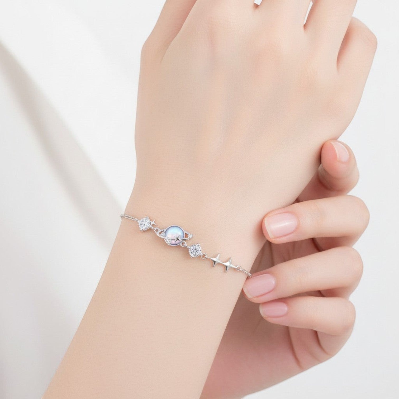 LUMIOR Zircon Star verstelbare armband van 925 sterling zilver met planeet- en sterbedels en zirkonia
